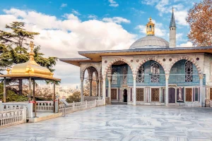 things to do in istanbul at night