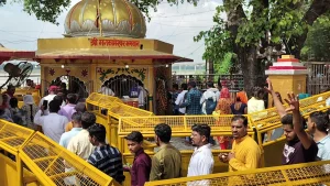delhi to prayagraj distance
