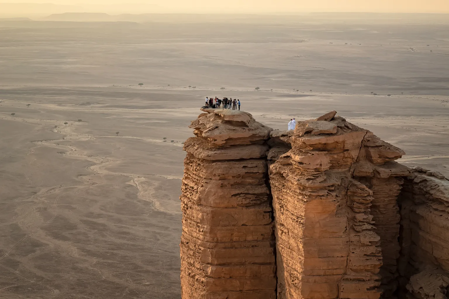 Edge of the World (Jebel Fihrayn)