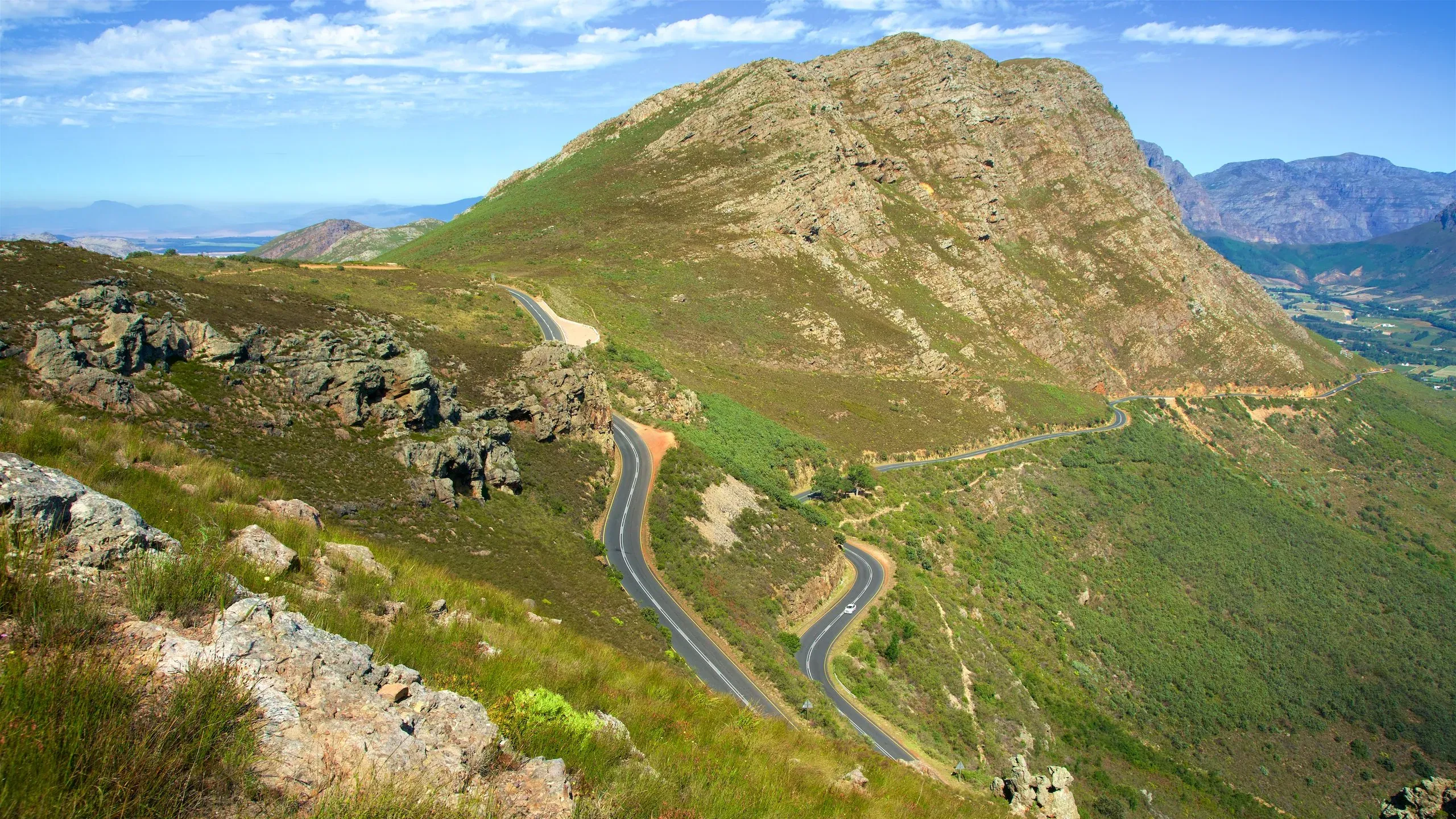 Franschhoek Pass - Scenic Mountain Drive